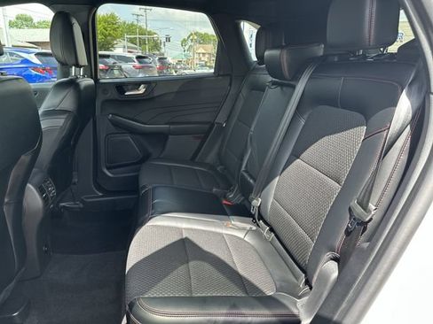 Used 2024 Ford Escape ST-Line Select w/ Tech Pack #2 AWD/4WD image 28