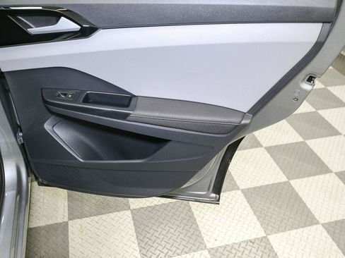 Certified 2024 Volkswagen Taos S FWD image 22