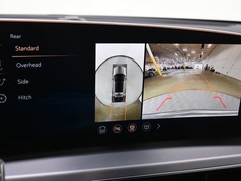 New 2026 Cadillac Lyriq Luxury AWD/4WD image 29