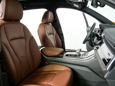 Used 2023 Audi Q7 2.0T Premium w/ Convenience Package image 22