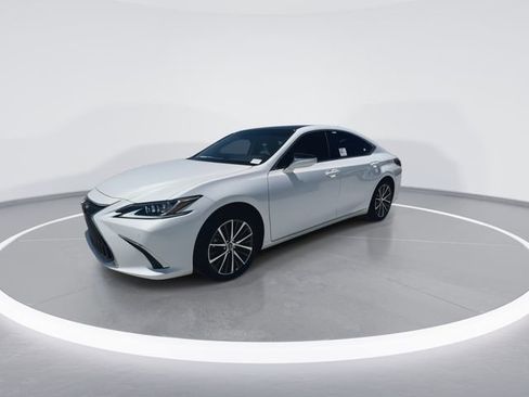 New 2024 Lexus ES 350 w/ Premium Package image 4