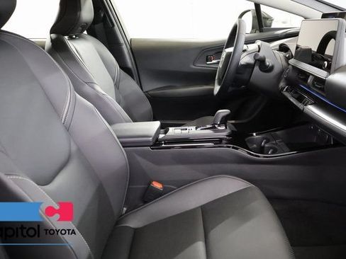 Certified 2026 Toyota Prius Plug-In Hybrid FWD image 26