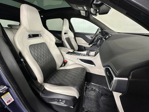 Used 2020 Jaguar F-PACE SVR AWD/4WD image 6