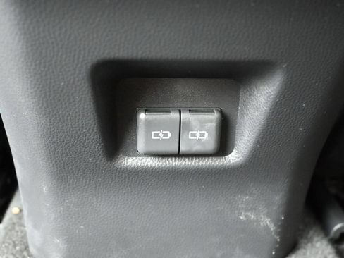 Used 2024 Toyota RAV4 XLE Premium FWD image 16