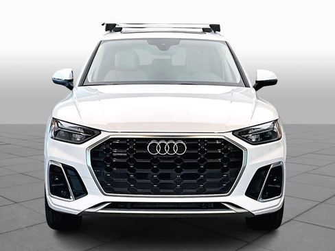 Certified 2025 Audi Q5 2.0T Premium Plus w/ Premium Plus Package image 3