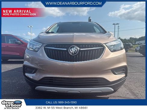 Used 2019 Buick Encore Preferred FWD image 2