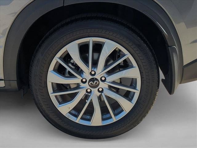 Used 2025 INFINITI QX50 Luxe AWD/4WD image 24