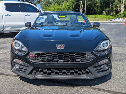 Used 2017 FIAT 124 Spider Abarth RWD image 9