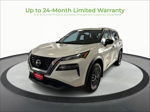 Used 2021 Nissan Rogue S AWD/4WD image 3