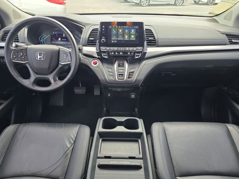 Certified 2023 Honda Odyssey EX-L image 9