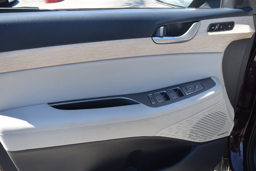 Certified 2023 Hyundai Palisade Limited FWD image 24