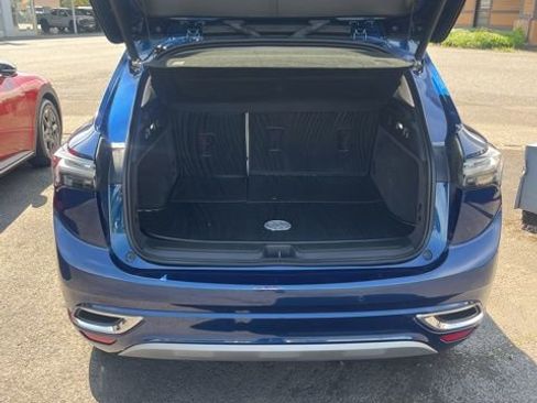 Used 2023 Buick Envision Avenir AWD/4WD image 10