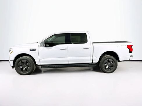 New 2025 Ford F150 Lightning Flash image 3