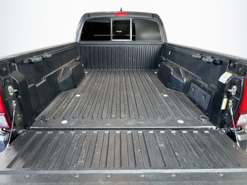 Used 2019 Toyota Tacoma SR w/ SX Package RWD image 22