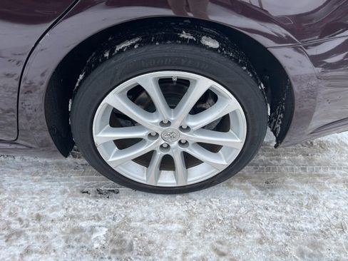 Used 2014 Toyota Avalon image 9