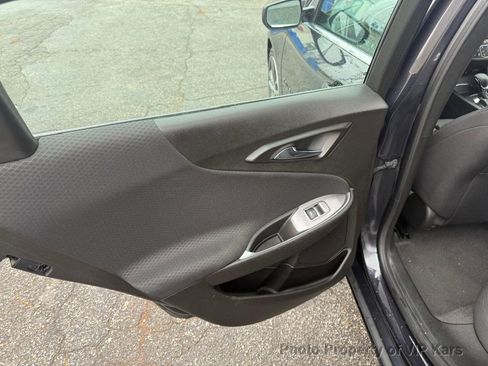 Used 2023 Chevrolet Malibu LT image 14