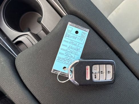 Used 2021 Honda Civic EX image 35