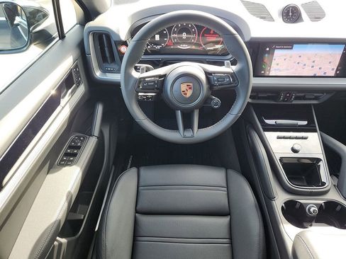 New 2026 Porsche Cayenne Coupe image 10