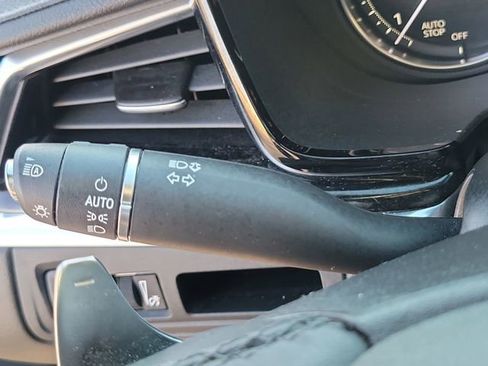 Used 2020 Cadillac XT6 Sport AWD/4WD image 18