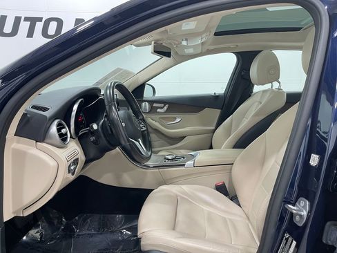 Used 2019 Mercedes-Benz C 300 4MATIC Sedan image 12