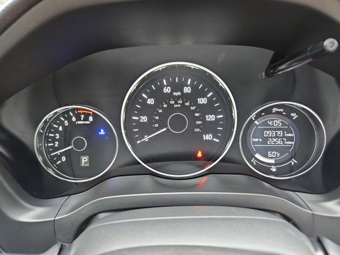 Used 2016 Honda HR-V LX image 24