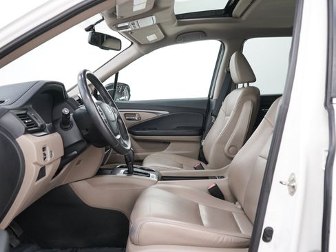Used 2017 Honda Pilot EX-L image 24