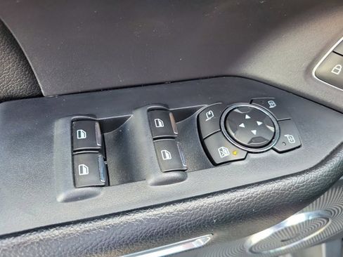 Used 2021 Ford Expedition XLT image 24