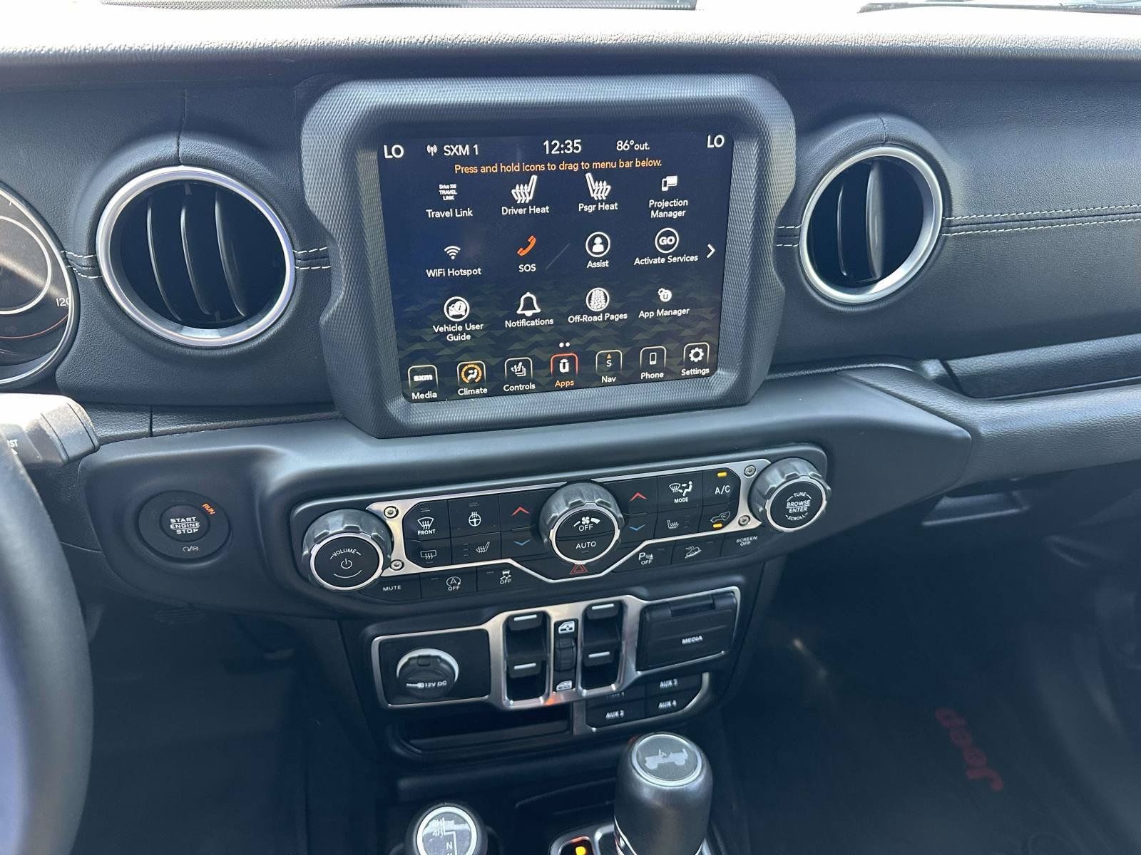 Used 2020 Jeep Wrangler Unlimited Sahara AWD/4WD image 16