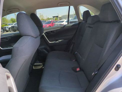 Certified 2020 Toyota RAV4 LE image 13