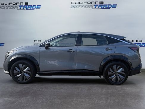 Used 2024 Nissan Ariya FWD image 8