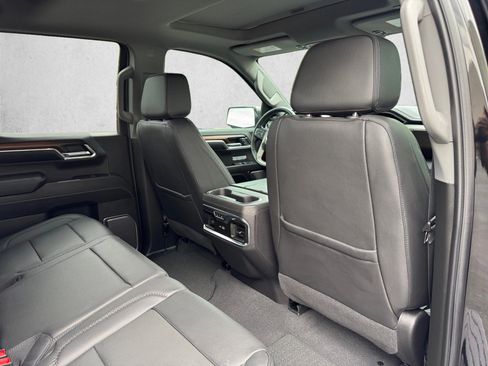 Used 2024 GMC Sierra 1500 Denali w/ Denali Reserve Package AWD/4WD image 26
