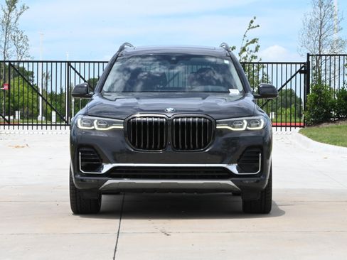 Used 2022 BMW X7 xDrive40i w/ Premium Package AWD/4WD image 3