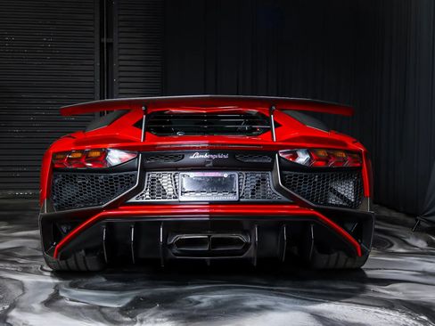 Used 2016 Lamborghini Aventador LP 750-4 Superveloce AWD/4WD image 12