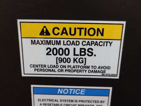 Used 2022 Chevrolet Express 3500 w/ Power Convenience Package RWD image 34