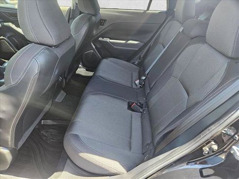 Used 2024 Subaru Crosstrek 2.0i Premium AWD/4WD image 18