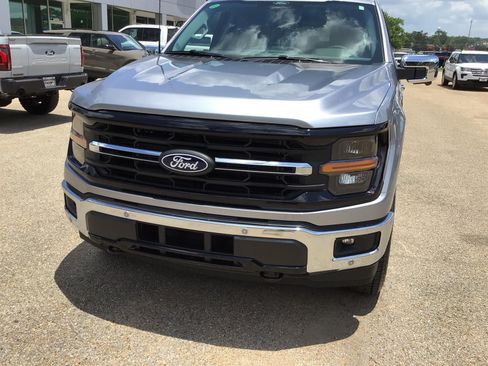 New 2026 Ford F150 XLT w/ Equipment Group 302A MID AWD/4WD image 6