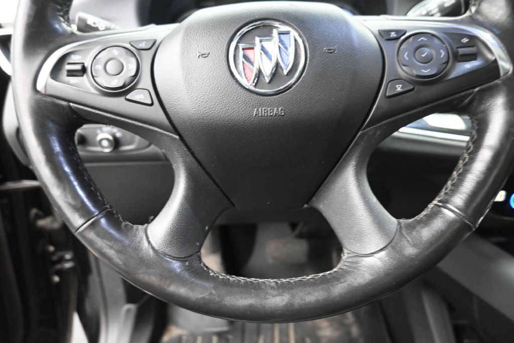 Used 2021 Buick Enclave Premium w/ Sun and Sites Package AWD/4WD image 19