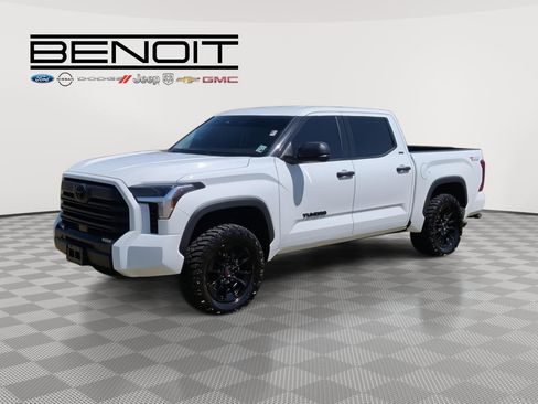 Used 2023 Toyota Tundra SR5 image 1