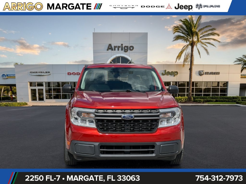Used 2022 Ford Maverick XLT FWD image 2