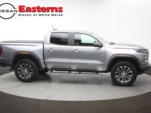 Used 2024 GMC Canyon Denali AWD/4WD image 47