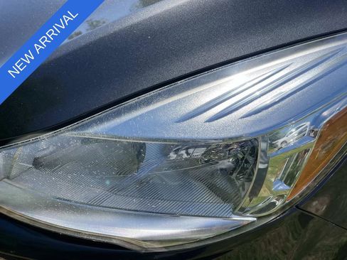 Used 2015 Ford Escape Titanium AWD/4WD image 8