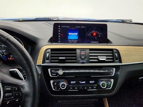 Used 2018 BMW 230i Convertible RWD image 18