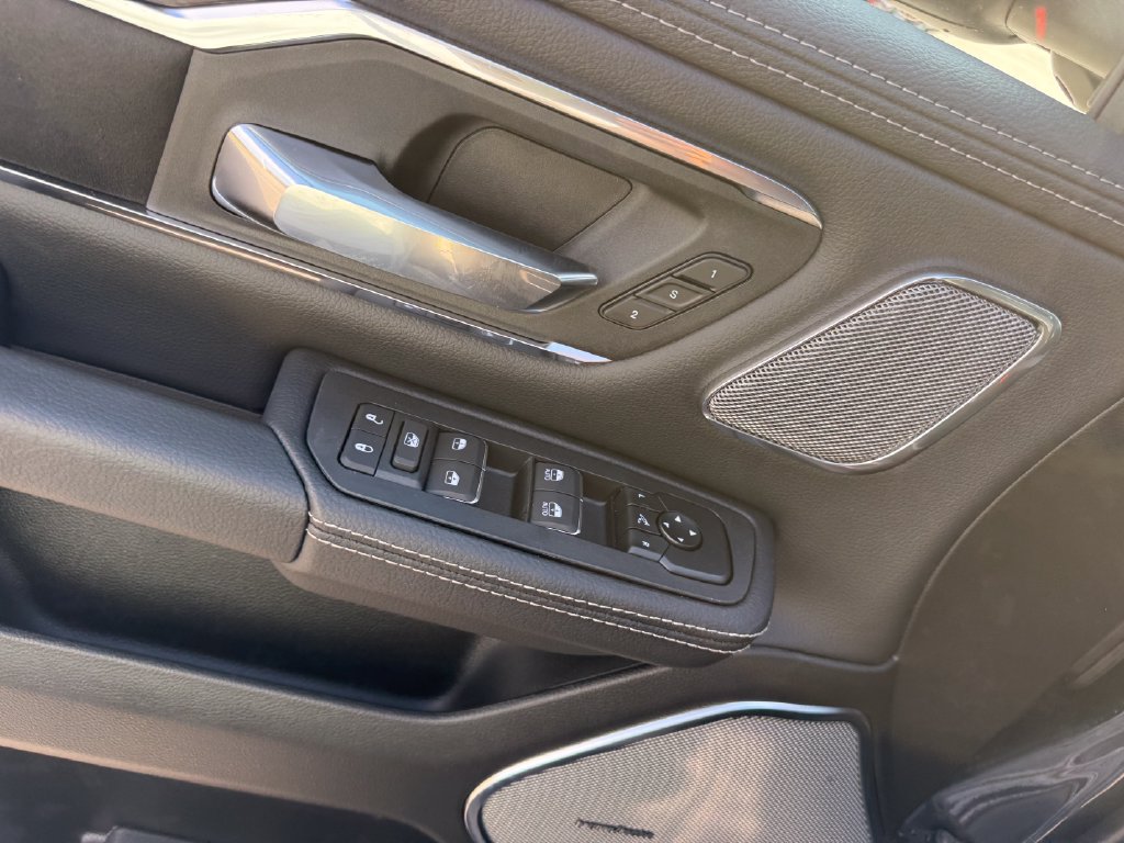 New 2027 RAM 1500 Laramie AWD/4WD image 6