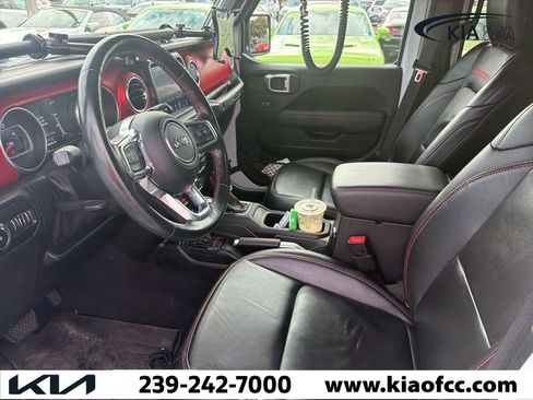 Used 2020 Jeep Wrangler Unlimited Rubicon image 2