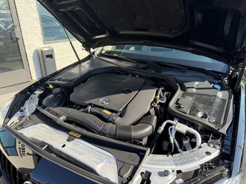 Used 2021 Mercedes-Benz C 300 4MATIC Sedan w/ Premium Package image 27