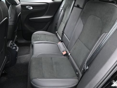 Used 2023 Volvo C40 P8 Recharge Plus AWD/4WD image 24