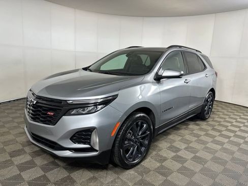 Used 2024 Chevrolet Equinox RS image 7