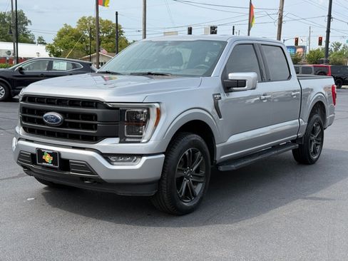 Used 2021 Ford F150 Lariat w/ Equipment Group 502A High AWD/4WD image 4