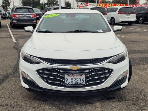 Used 2024 Chevrolet Malibu LT FWD image 2