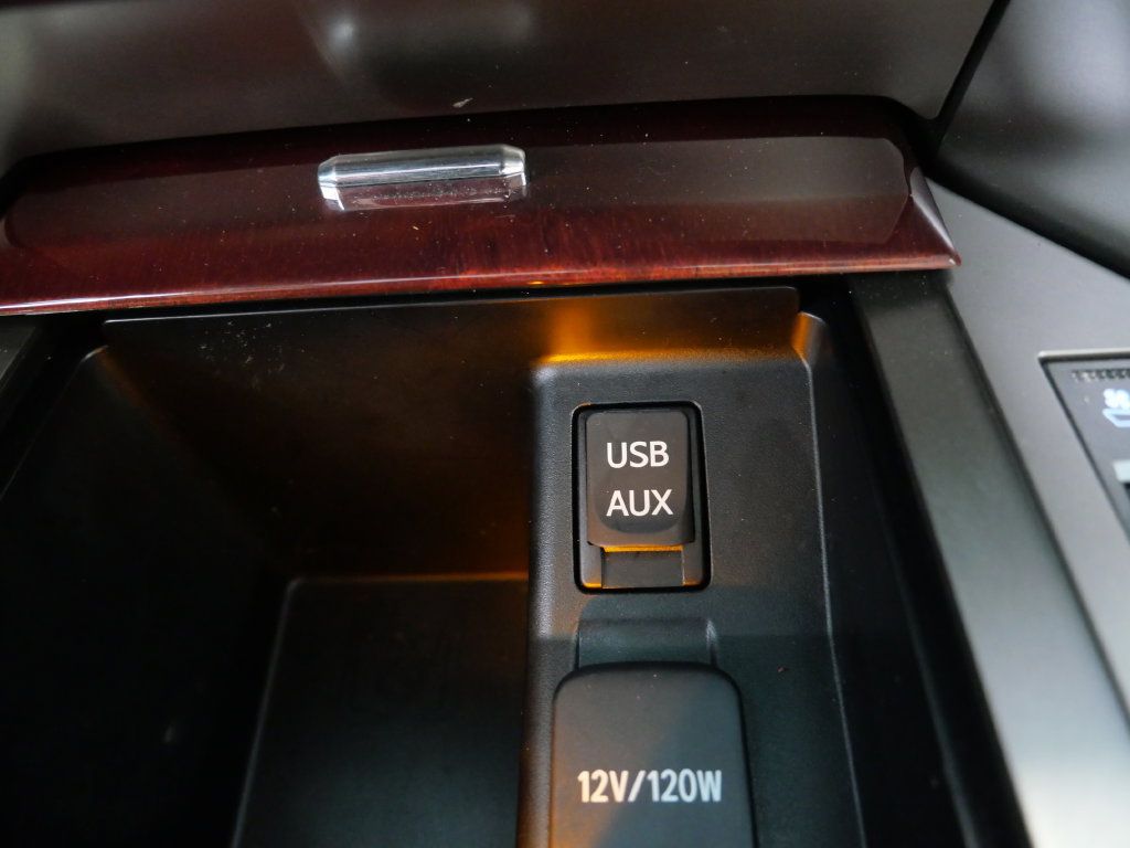 Used 2013 Lexus GX 460 Premium AWD/4WD image 24
